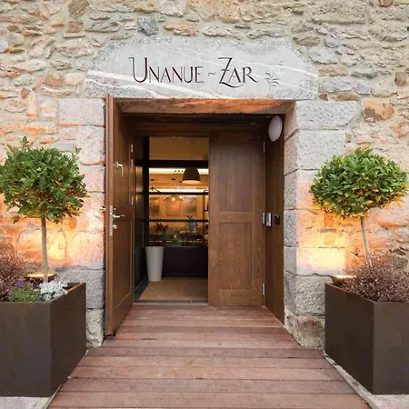 Heredad De Unanue Szálloda 2*